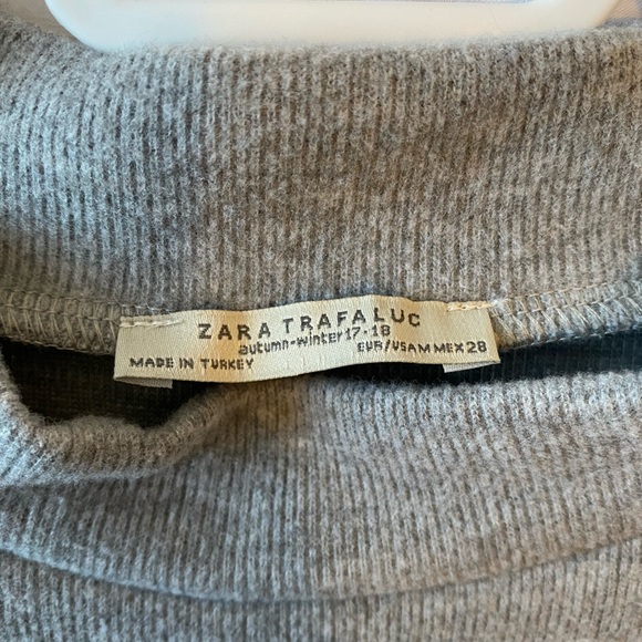Zara Top - Picture 3 of 3